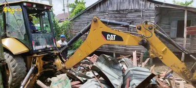 A restaurant in Rambree demolished, two arrested by junta forces