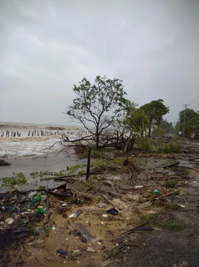 Heavy rain, river erosion cause damage to Rakhine embankments, 30 houses destroyed
