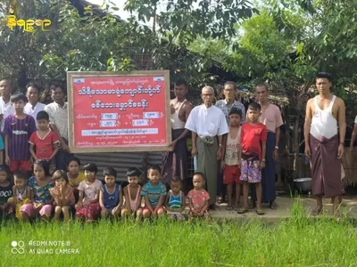 As winter approaches, Rakhine refugees urgently need blankets, warm clothes