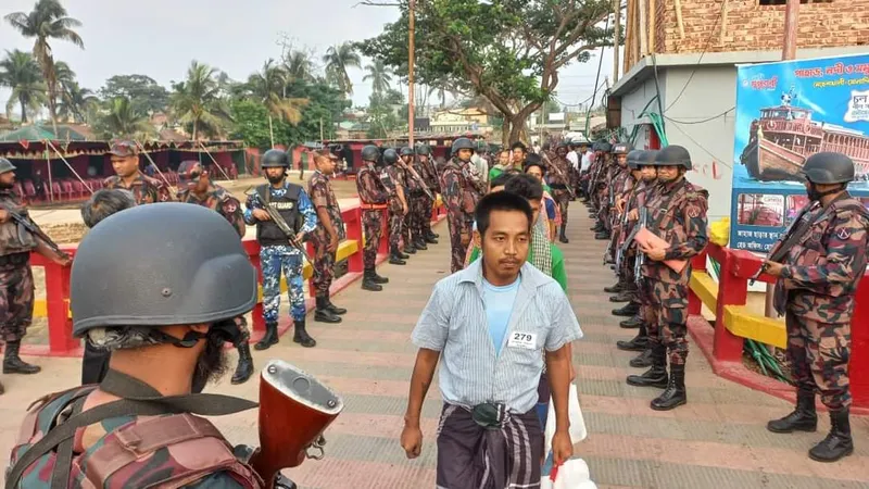 285 Myanmar soldiers sent back from Bangladesh, 173 Bangladeshi nationals repatriated